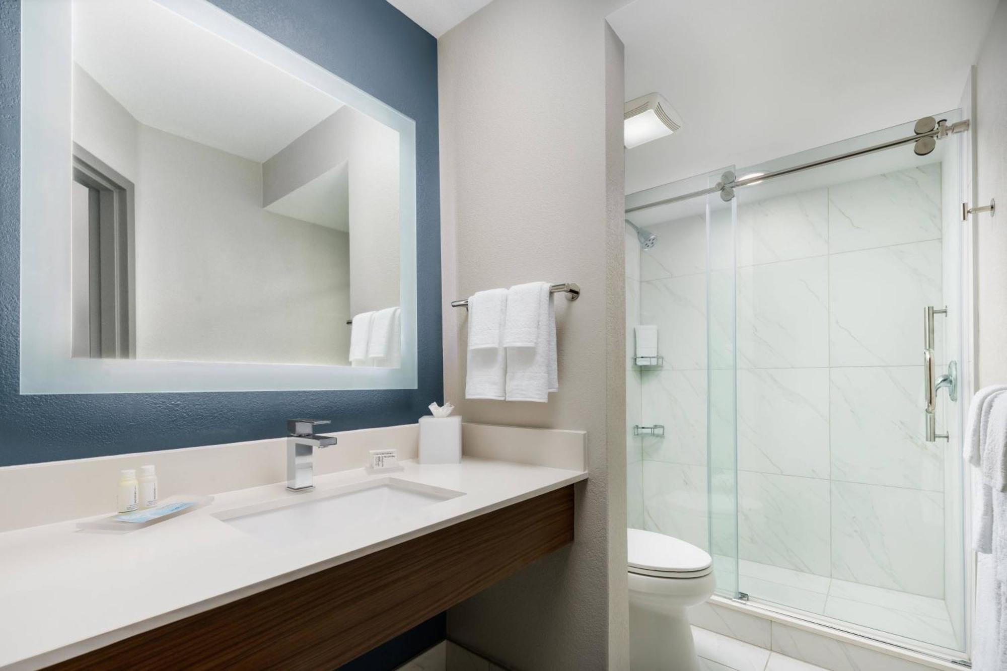 Courtyard By Marriott Orlando Lake Buena Vista At Vista Centre Dış mekan fotoğraf
